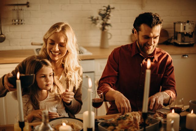 spendthrift trust, image of family at dinner